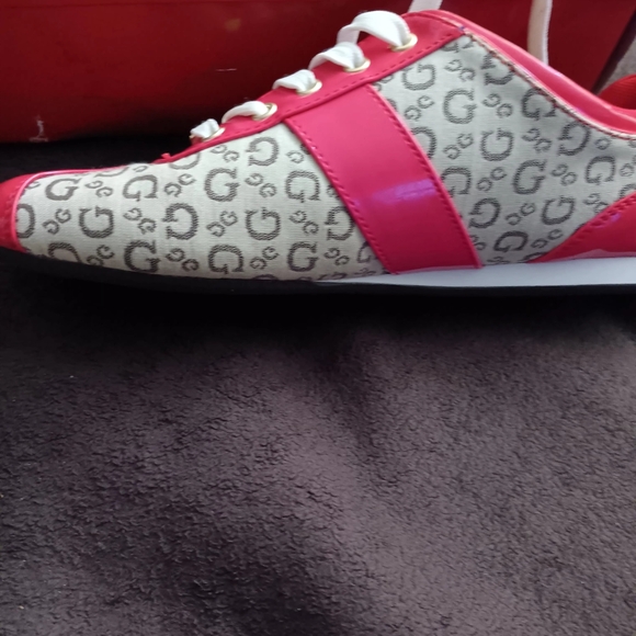 GUESS SHERRILL WOMEN SNEAKERS - Picture 5 of 14